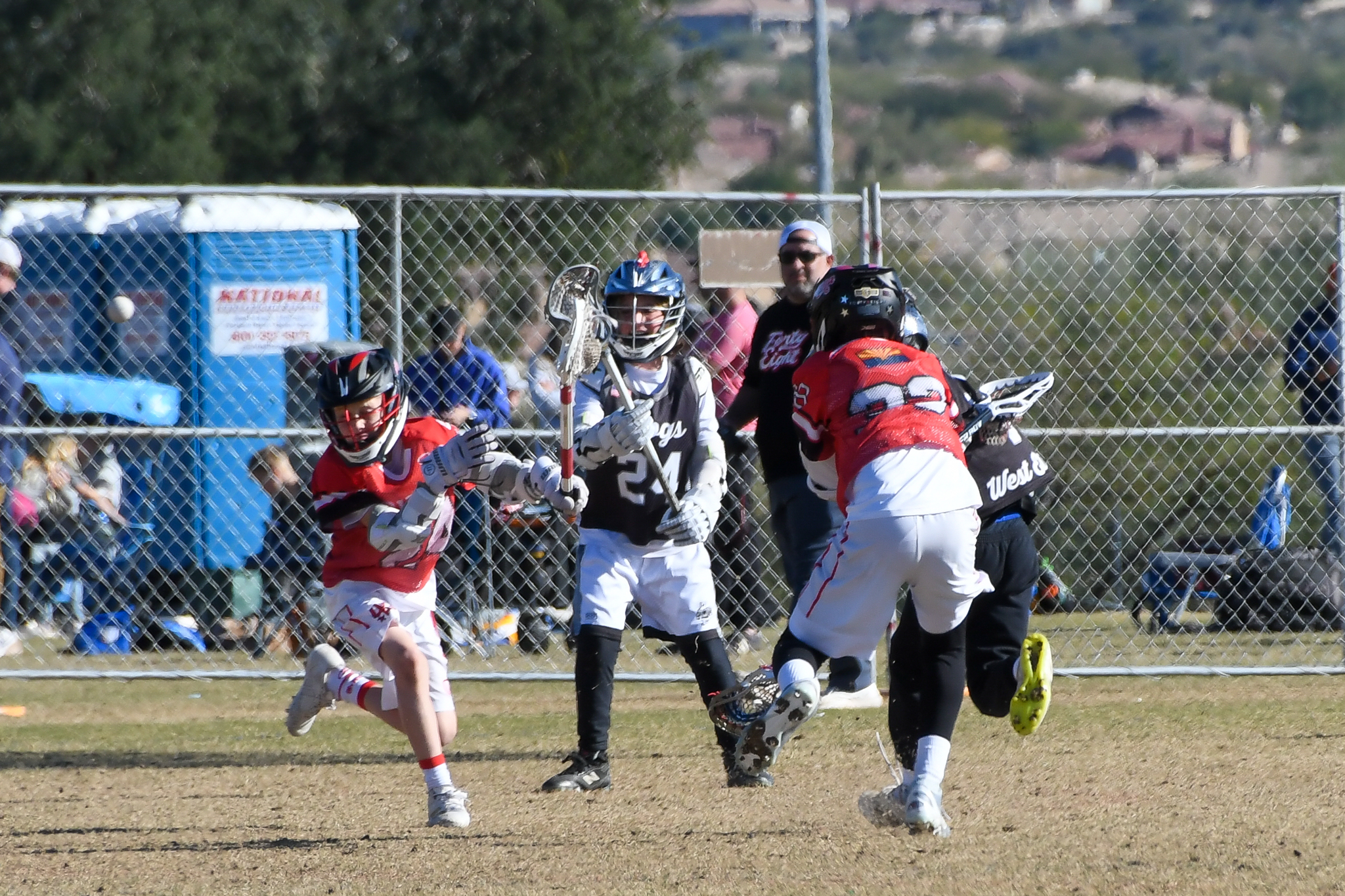 WLF 2033 vs MDWE 1